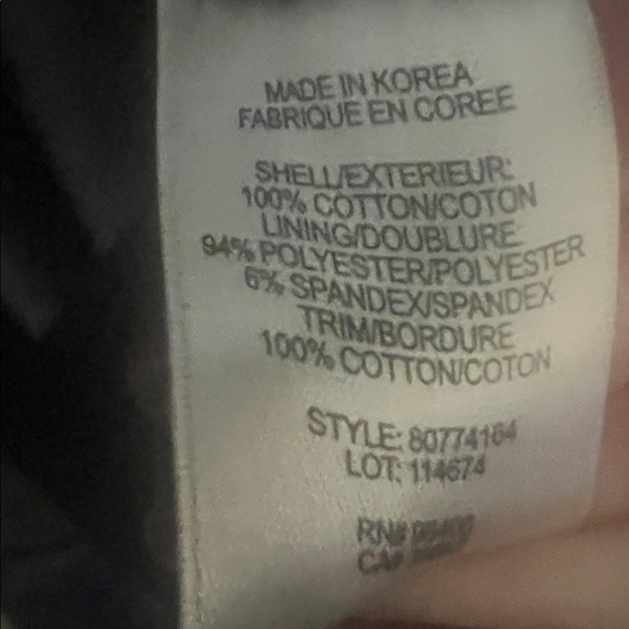 Theory size medium coat with detachable hood size Medium - Picture 6 of 6